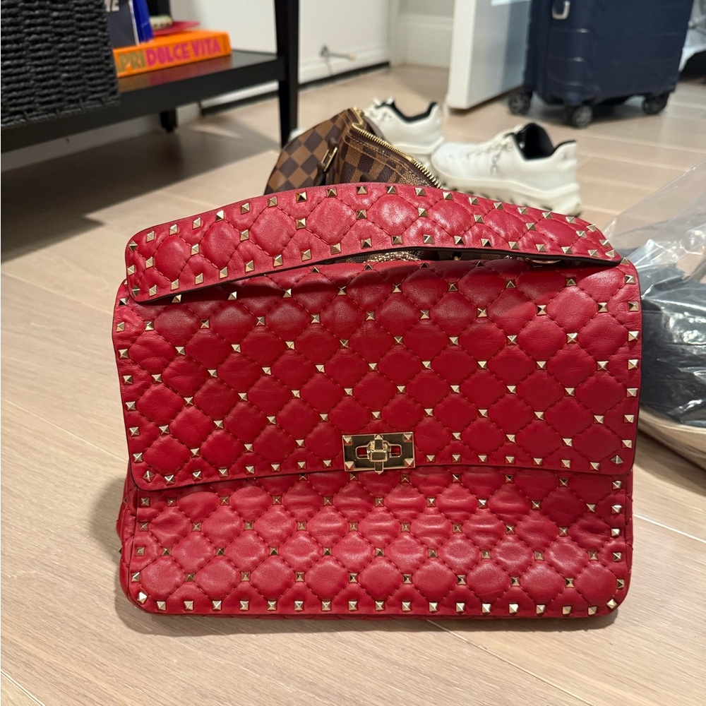 Valentino Nappa Large Rockstud Spike Shoulder Bag Rubino